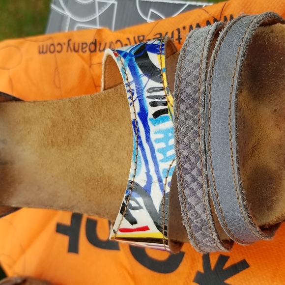 The Art Company Shoes Size 41 Strappy Wedge Heel - Picture 11 of 13